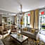 Hotel Plaza Athenee - Dorchester Collection