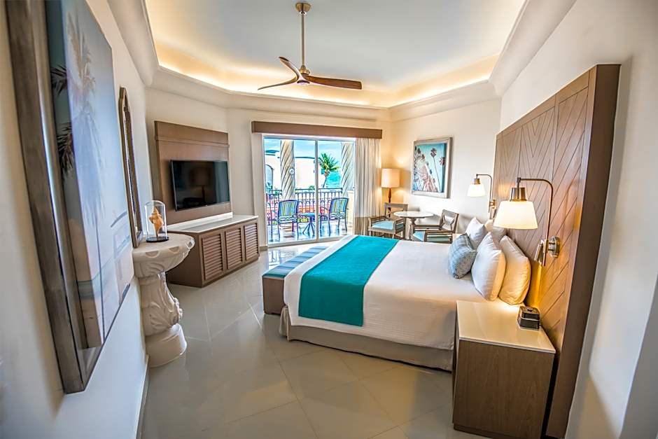 Photo 1 of 1 of Junior Suite, Ocean View