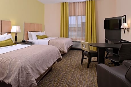 2 Queen Beds Studio Suite