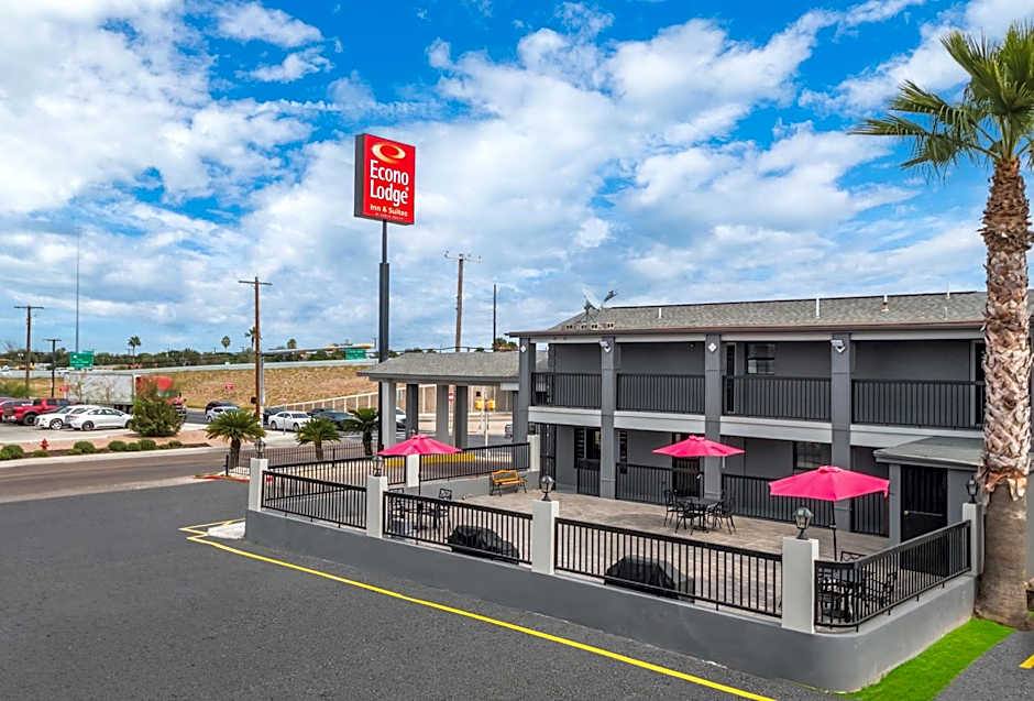 Econo Lodge Inn & Suites Laredo - Nuevo Laredo