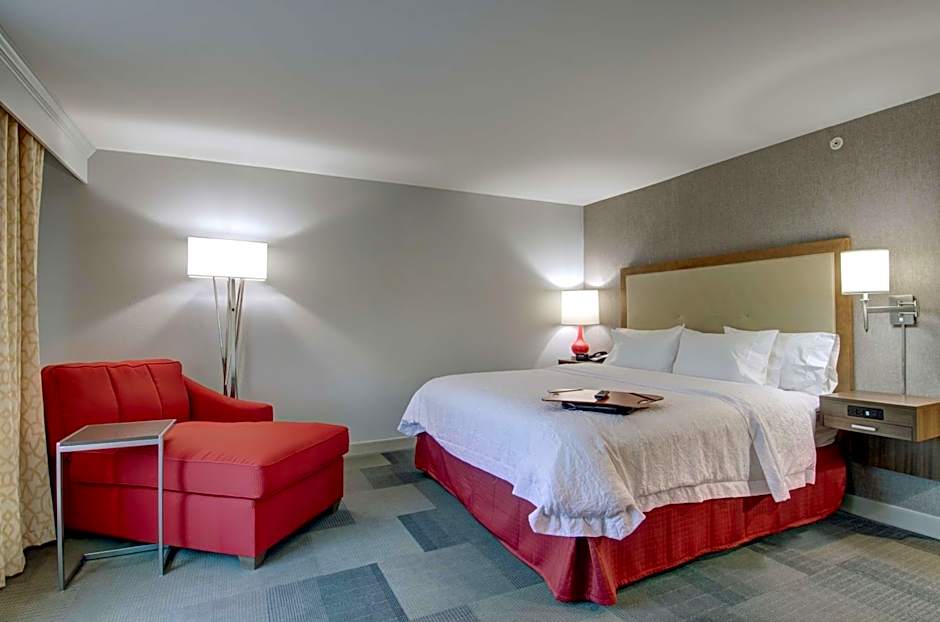Hampton Inn By Hilton & Suites Springfield/Downtown