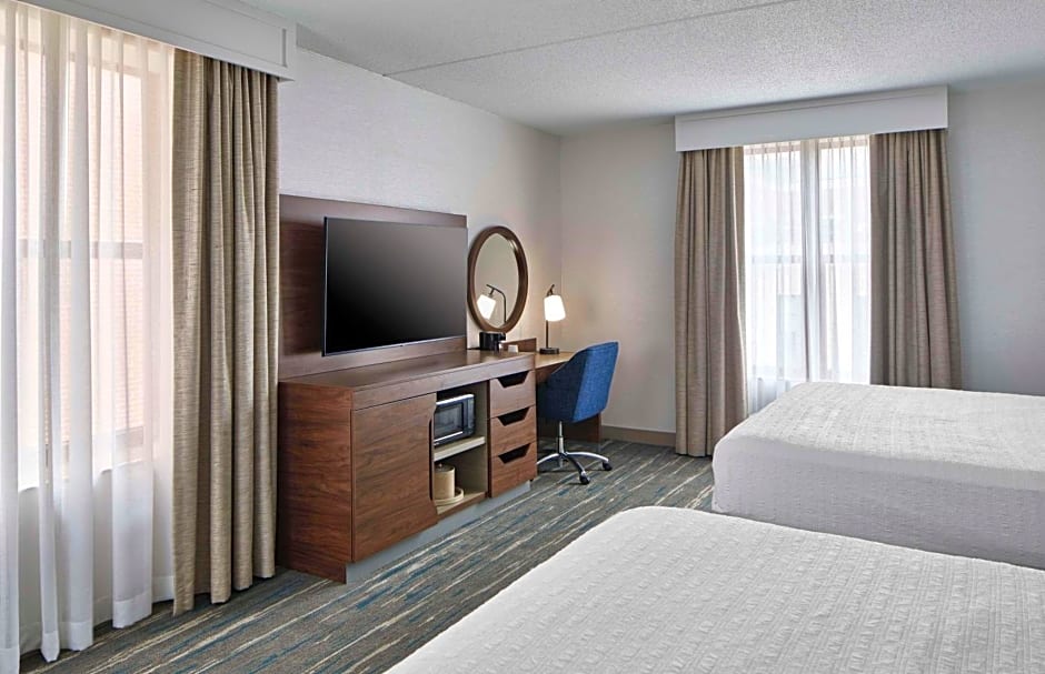 Hampton Inn By Hilton & Suites Saratoga Springs Downtown