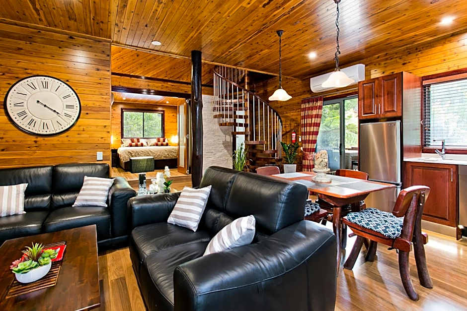 The Mouses House Rainforest Retreat