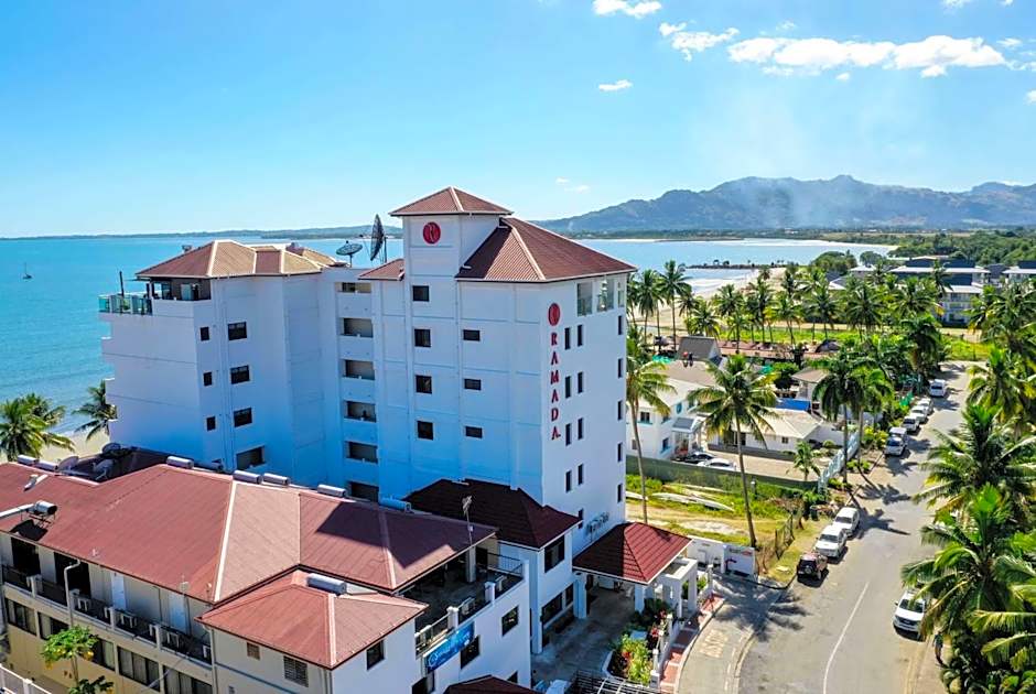Ramada Suites by Wyndham Wailoaloa Beach Fiji