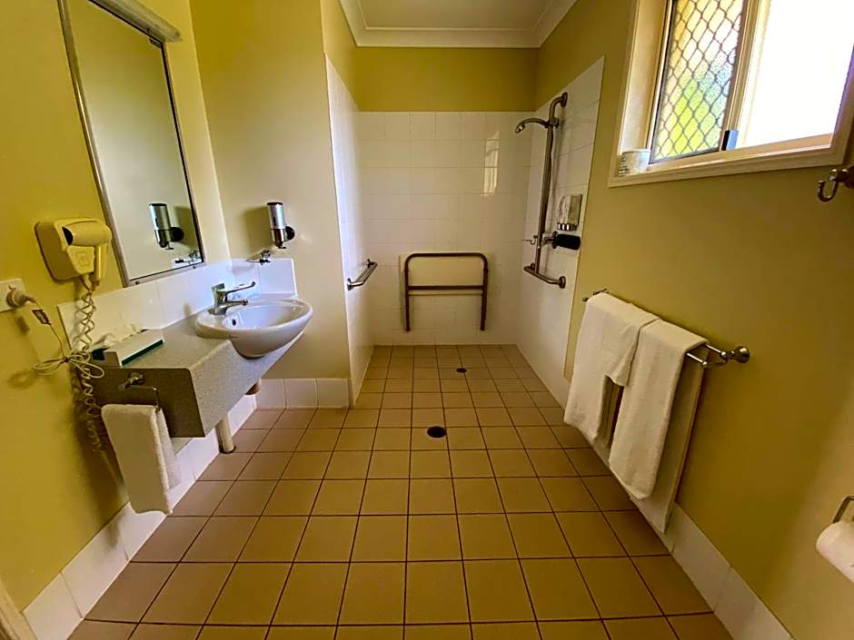 Country Roads Motor Inn Gayndah