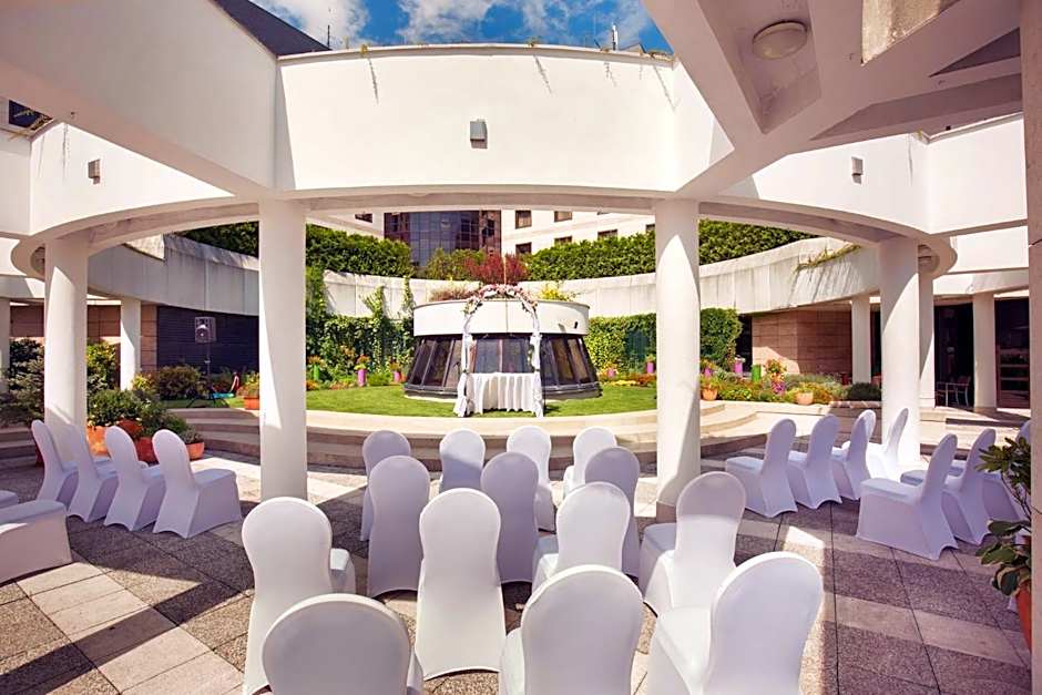 Crowne Plaza Bratislava By IHG