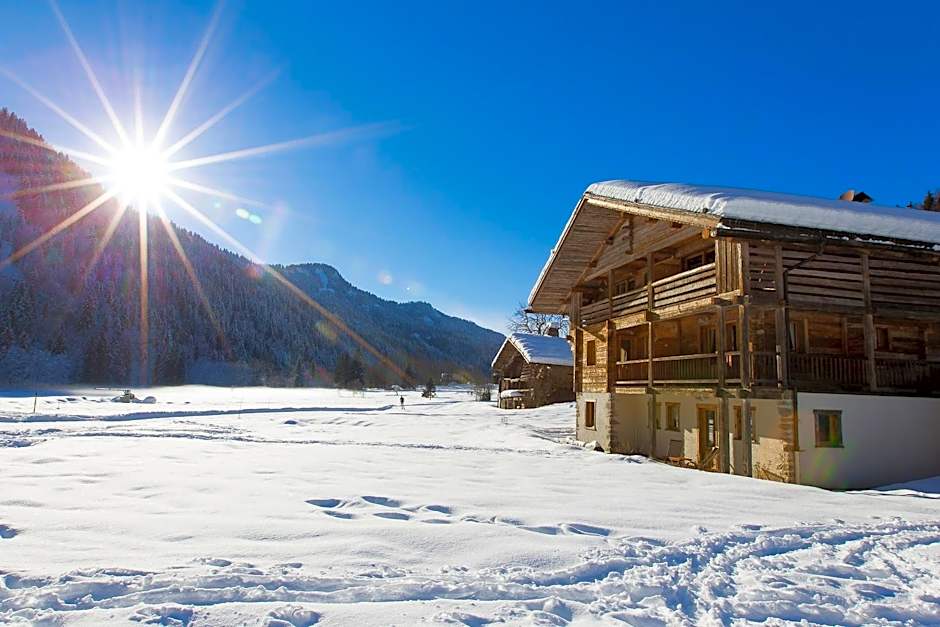 Chalet-Hotel Les Fermes de Pierre & Anna