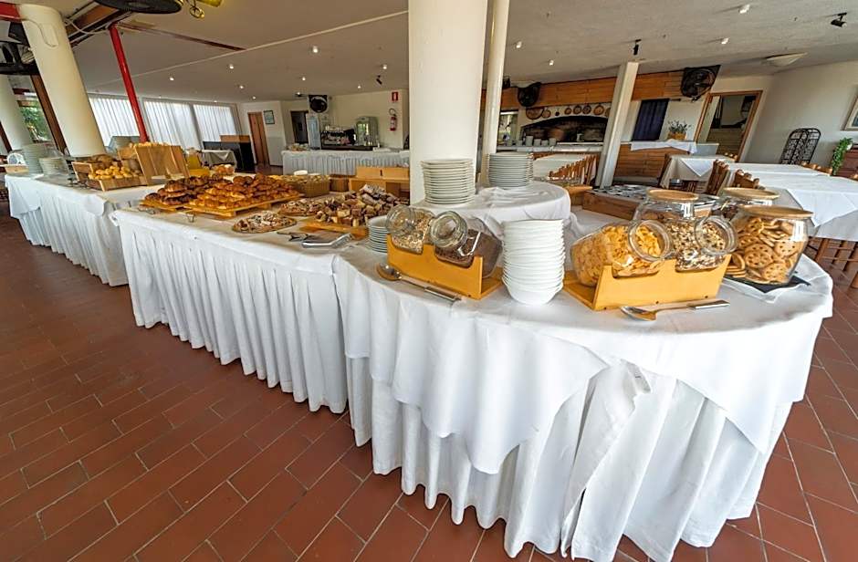 Hotel Marina 2