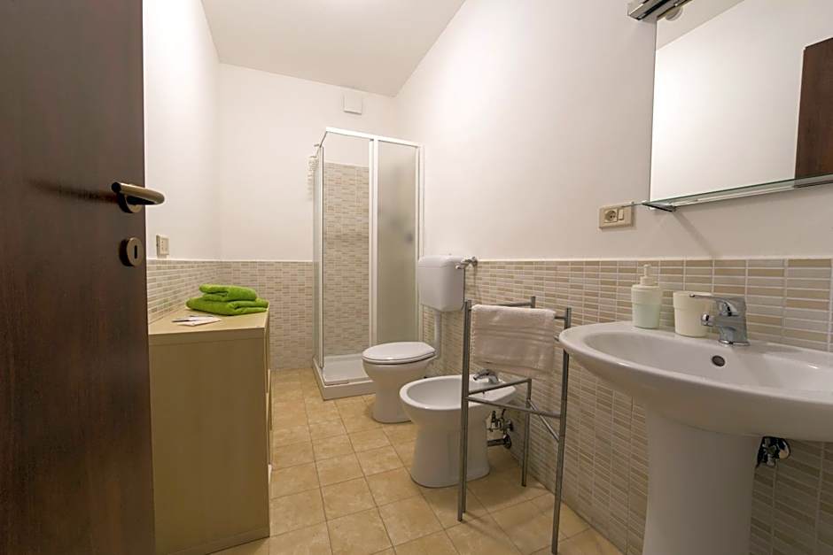 Tra L'Etna E Il Mare B&B