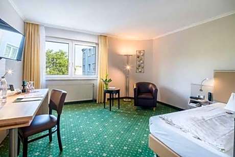 Standard Single Room with Single Bed