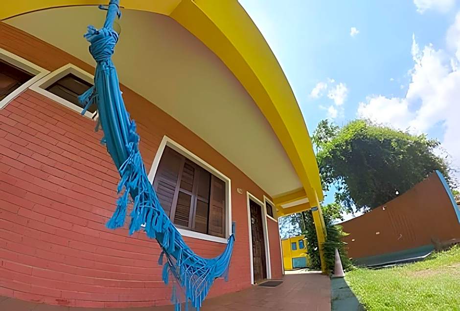 Flat perto de 3 praias com vaga e cozinha completa