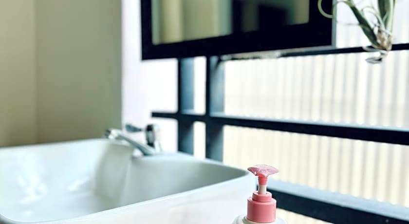 Best Bed Bangkok Suvarnabhumi Hostel