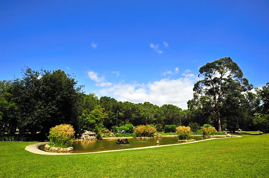 Pestana Delfim Beach & Golf Hotel