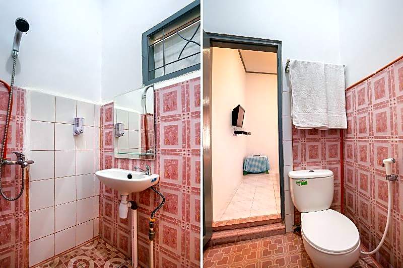 OYO 2903 Putri Residence Syariah