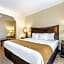 Comfort Suites Maingate East
