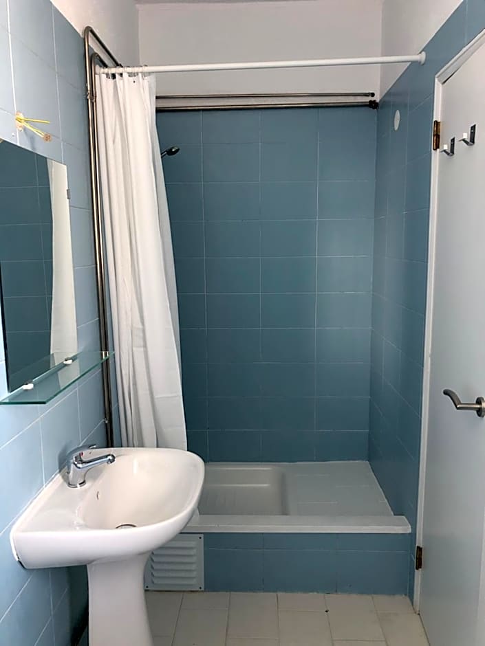 Central Atlantic Beach Guesthouse