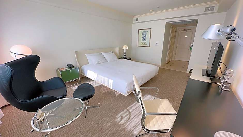 Oxford Palace Hotel