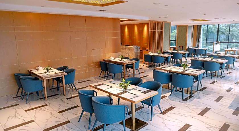 Holiday Inn Dujiangyan Ancient Town By IHG