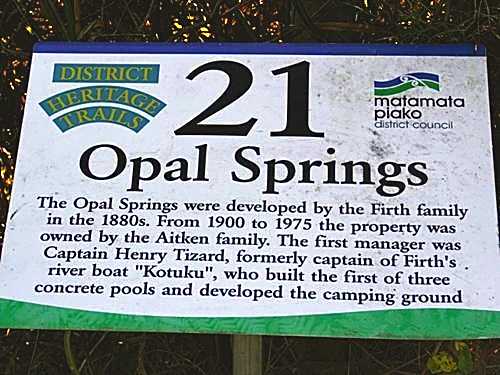 Opal Hot Springs & Holiday Park