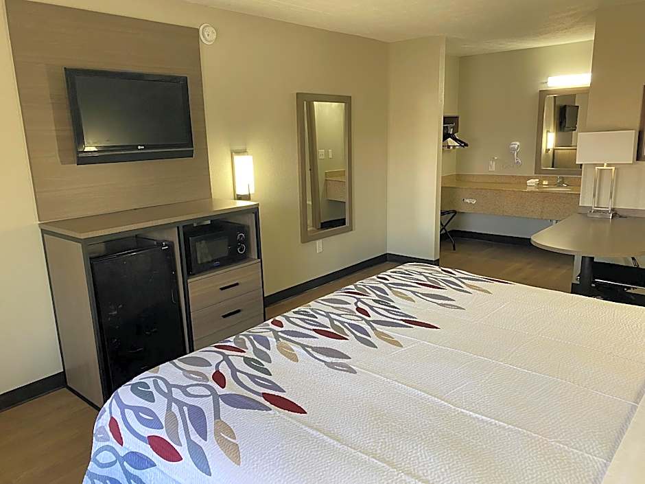 Red Roof Inn Jacksonville, AL