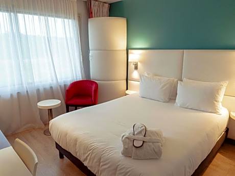Superior Room - 1 Double Bed