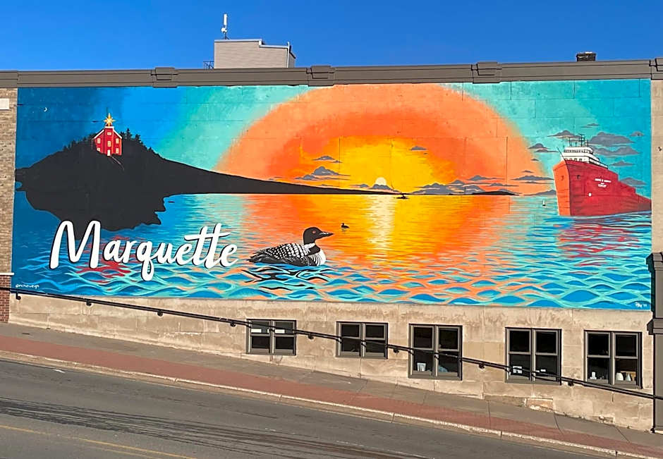 Staybridge Suites Marquette By IHG