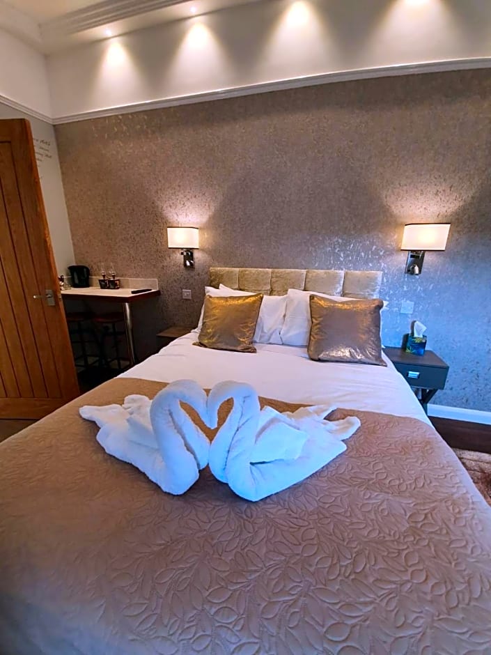 Old Thatch Bambers Green