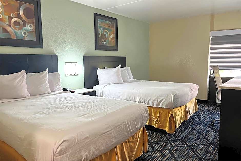 Baymont by Wyndham Cincinnati