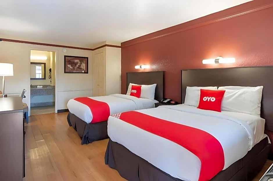 OYO Hotel Tulsa N Sheridan Rd & Airport