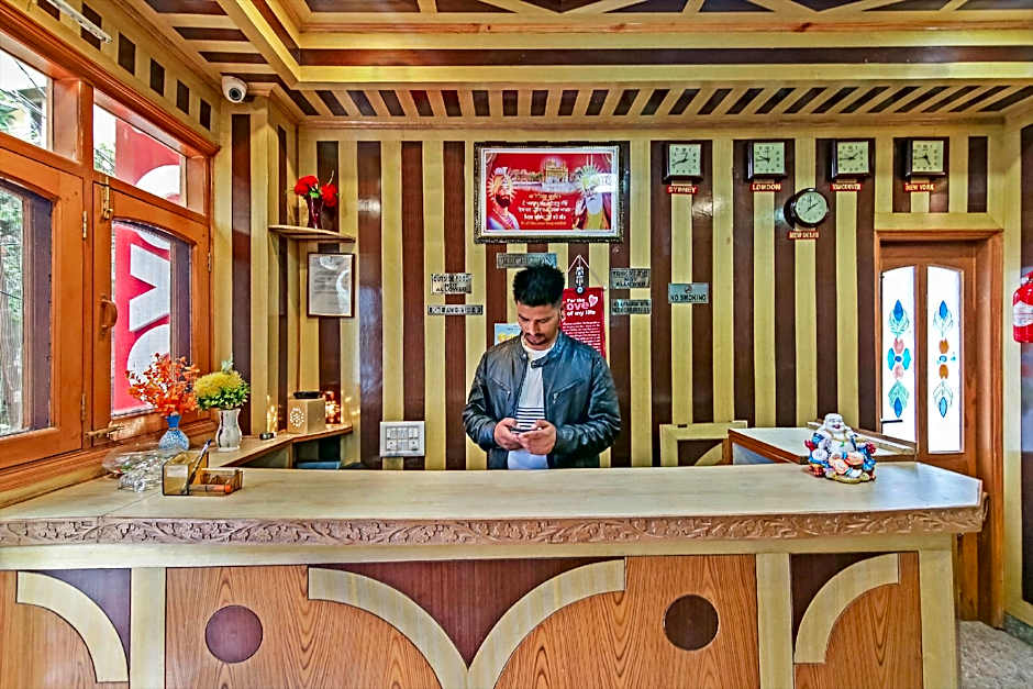 Hotel Royal Inn By OYO Rooms – Shimla, PA