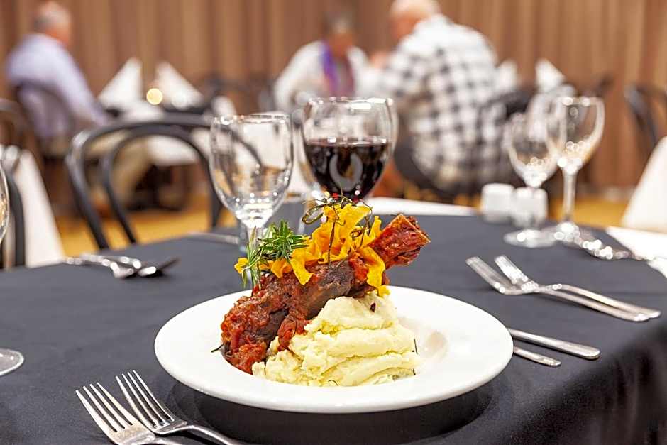 Eastgate on the Range Motel