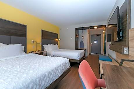 Queen Room with Two Queen Beds