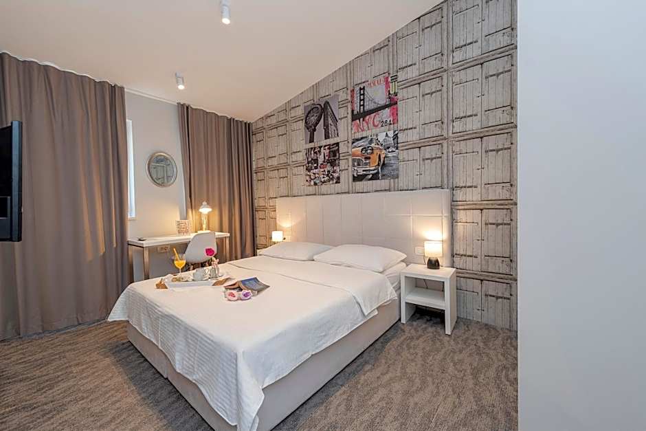 Downtown Boutique Hostel