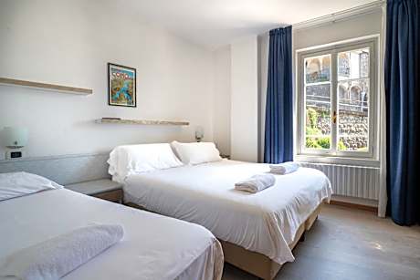 Triple Room with Garden View