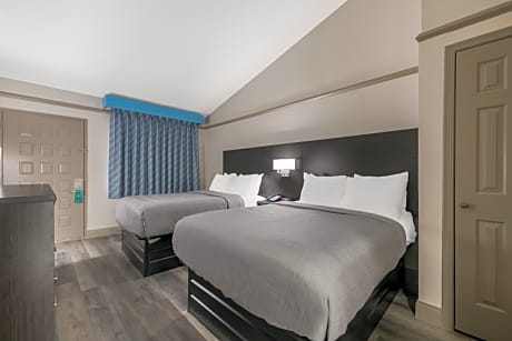 Quadruple Room - Disability Access/Non Smoking