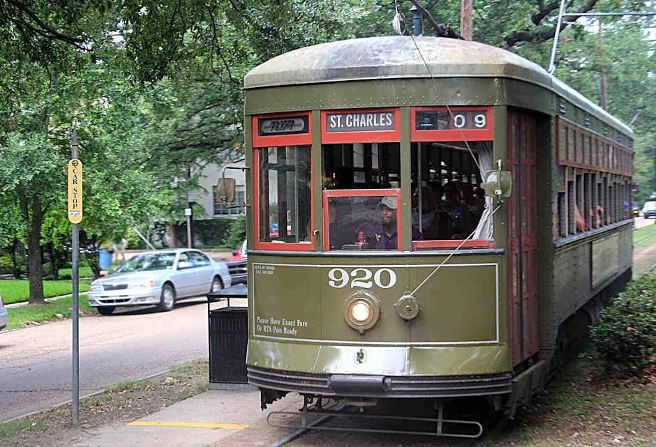 St Charles Coach House, an Ascend Collection Hotel
