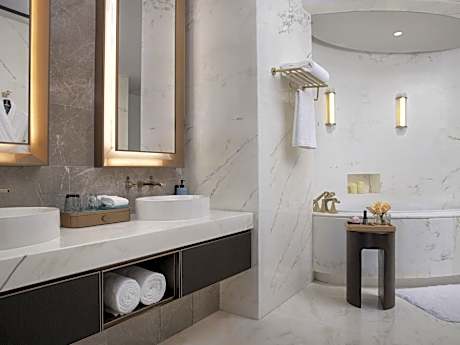 Prestige Suite with Club Millésime Access and One King Bed