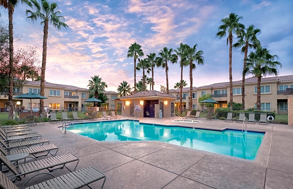 Worldmark Cathedral City - Extra Holidays