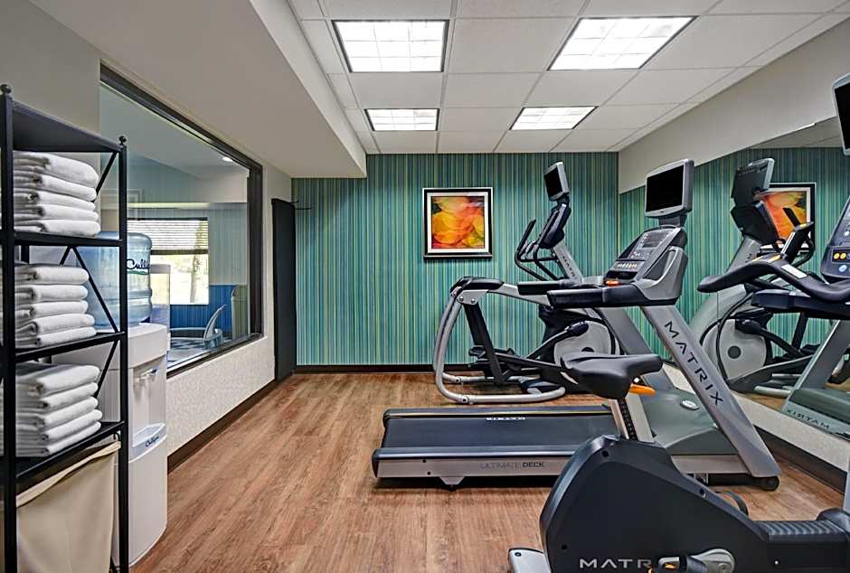 Holiday Inn Express Marshall By IHG