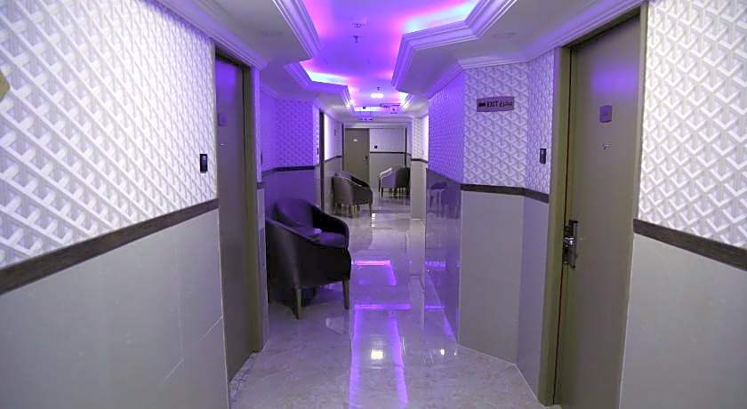 Sun And Sands Plaza Hotel