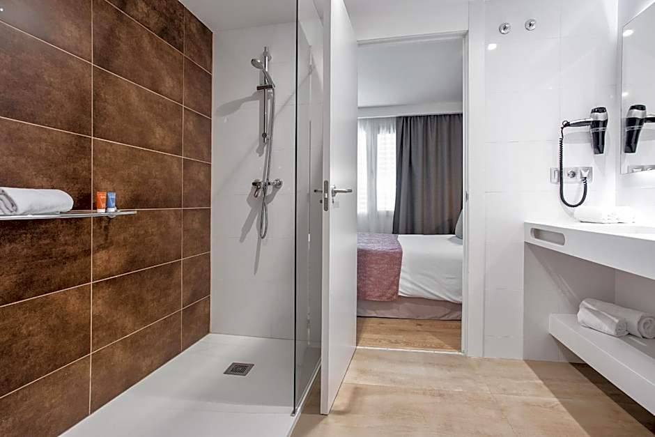 Pierre & Vacances Apartamentos Edificio Eurobuilding 2