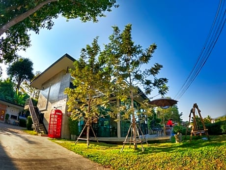 Amante Baristro Hotel & Cafe' @Pua