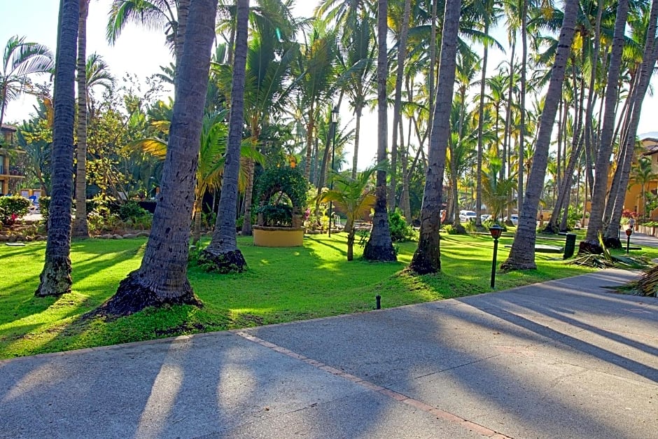 Hermoso alojamiento en los Tules, frente al mar en medio de hermosos jardines, es Unico!!!