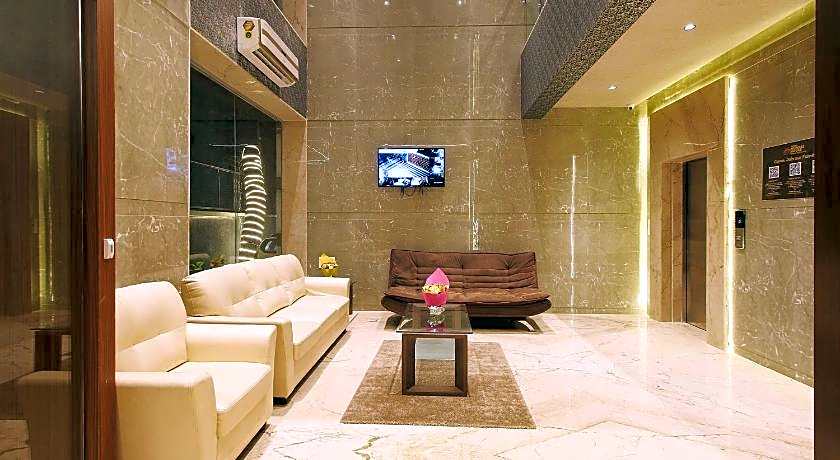 Mumbai House Luxury Apartments Santacruz East