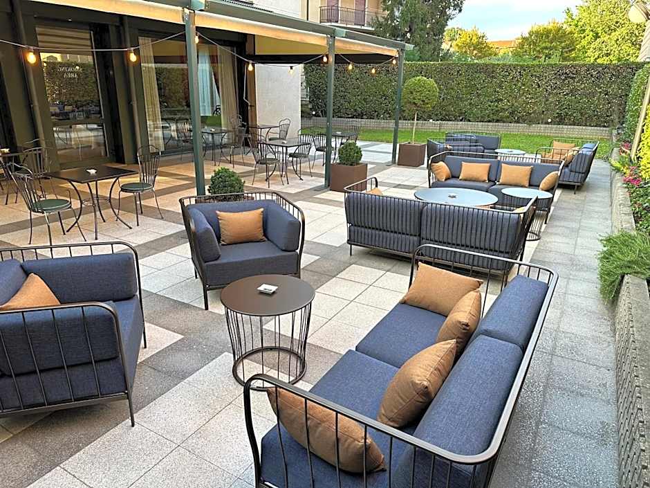 The Regency Hotel-NEW