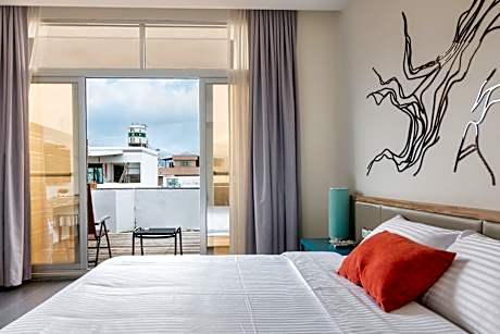 Deluxe Double Room with Terrace