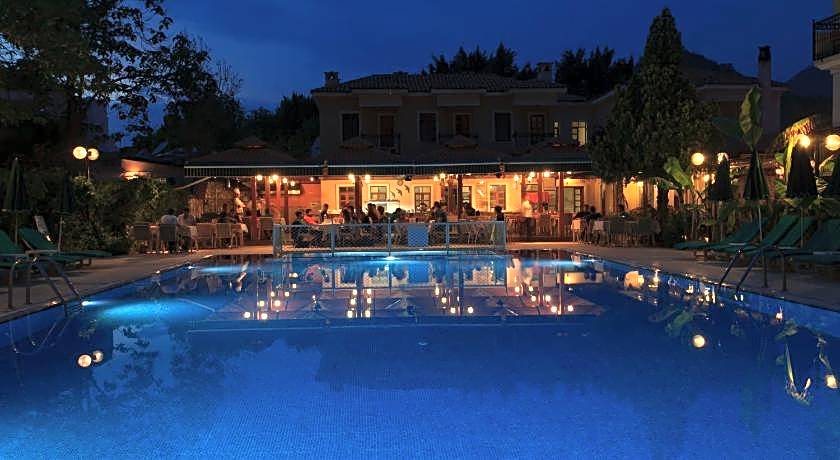 Perdikia Beach Hotel