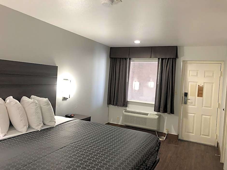 Americas Best Value Inn & Suites Near Frost Bank Center