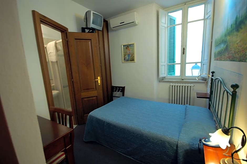 Hotel Leonardo