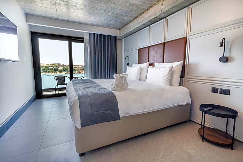 The Londoner Hotel Sliema